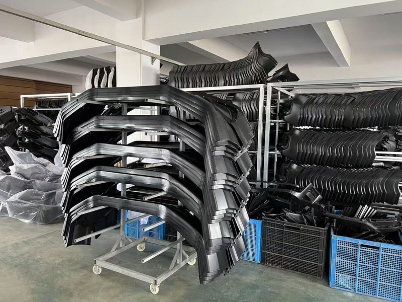 Yimi (Guangzhou) Automotive Parts Co, Ltd Produktionslinie des Herstellers