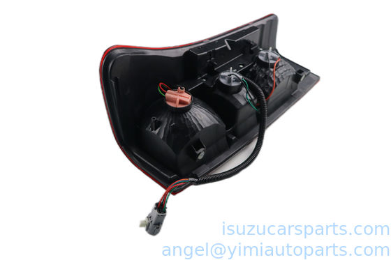 ISUZU DMAX 2012 Hinterlicht ASM L 8981254031