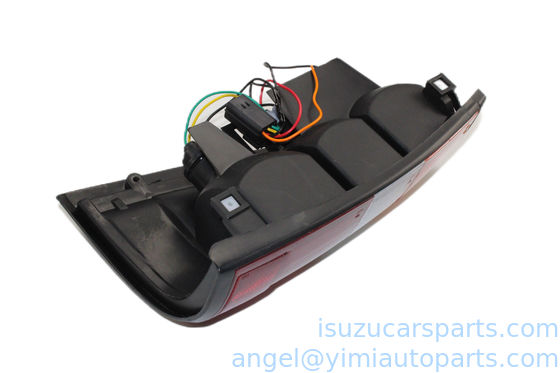 ISUZU TFR17 Hinterlicht ASM R 8971144490