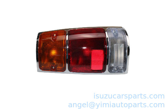 ISUZU UCR TFR2000 Heckleuchte ASM R 8970687401