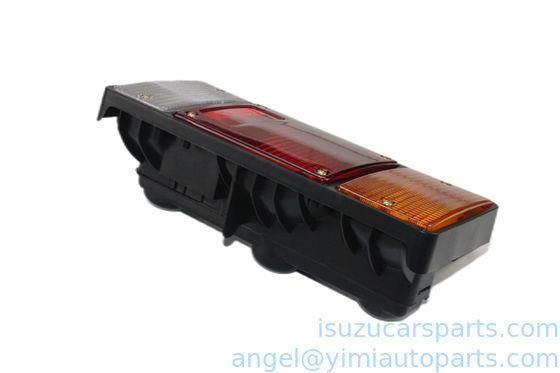 ISUZU 700P 24V Heckleuchte ASM R 8972133510